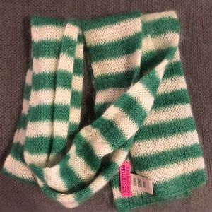 Juicy Couture Scarf green and white!